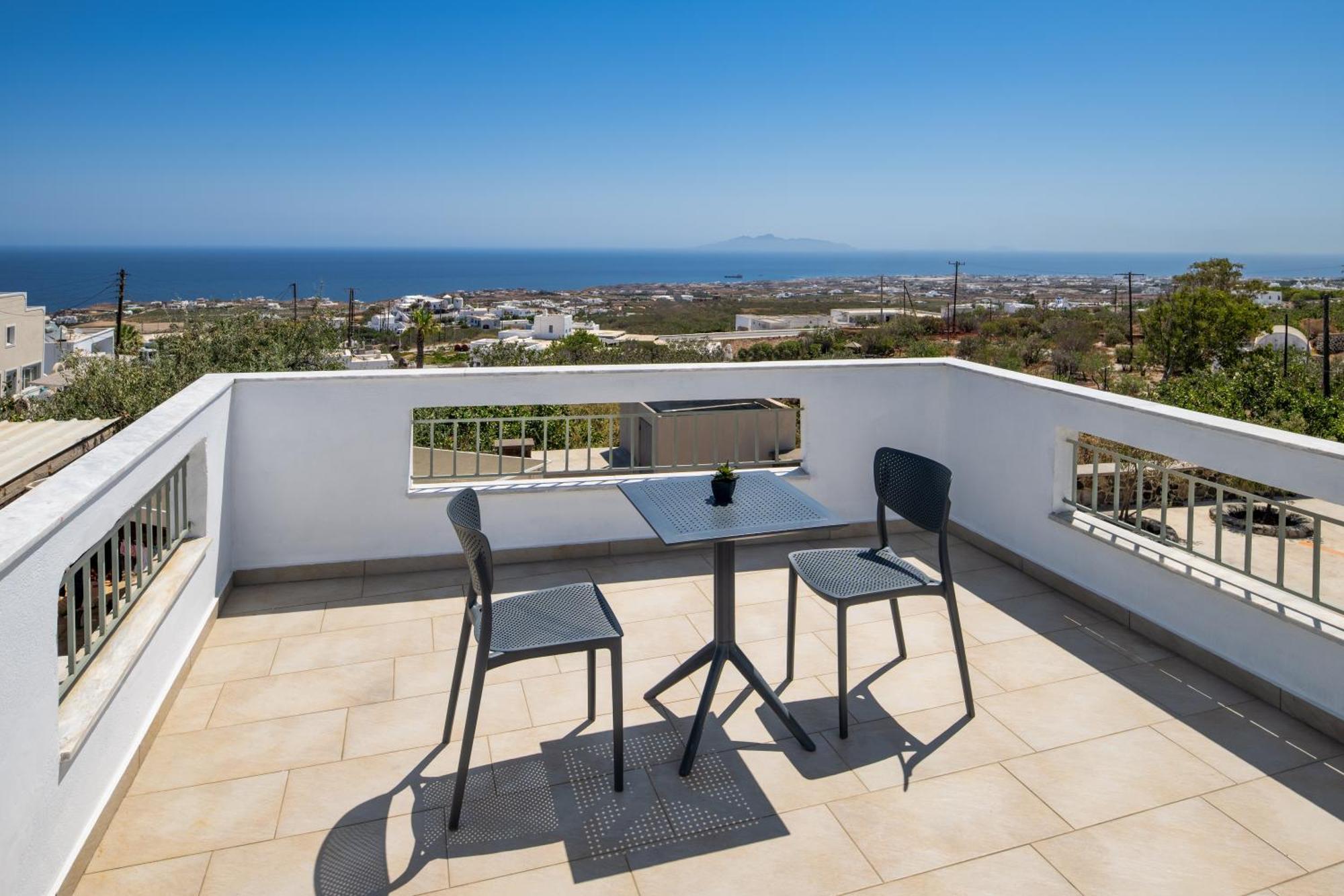 Hillside Elegance Suites Fira  Exterior foto